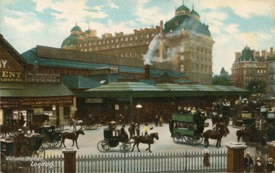 Victoria Station, Londýn od English Photographer