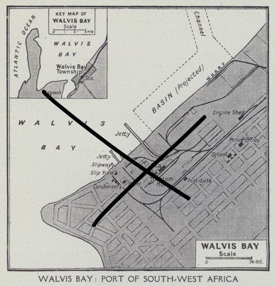 Walvis Bay, přístav jihozápadní Afriky (černobílá fotografie) od English Photographer