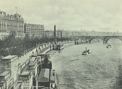 Waterloo Bridge, Victoria Embankment, Westminster LB: při pohledu na sever od Hungerford Bridge, 1895 od English Photographer
