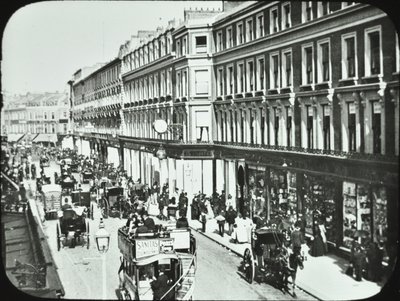 Whiteleys, Westbourne Grove, Westminster LB: Pohled na západ, 1895 od English Photographer