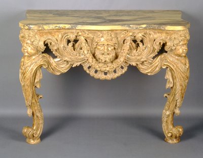 Stůl na konzoli George II, cca 1740 (vyřezávané zlacené dřevo) od English School
