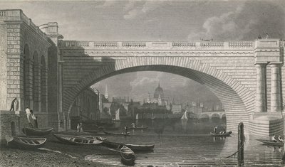 Arch of Waterloo Bridge od English School
