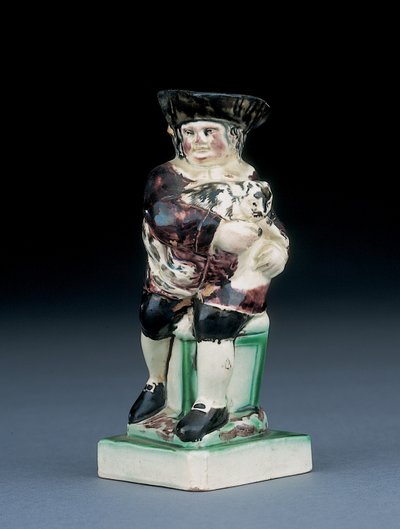 Dick Whittington džbán, tvarovaný zvedající se ze židle s vysokým opěradlem, držící svou kočku, potřísněnou v hnědých, zelených a černých šatech, u boku formovaný štít, kolem roku 1790 od English School