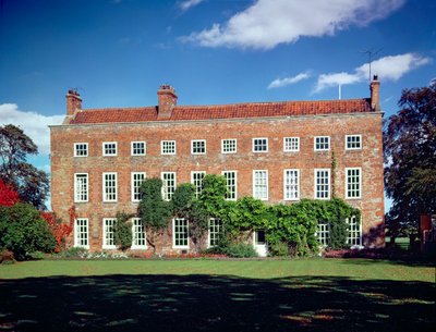 Vnější pohled na Low Middleton Hall, Middleton St. George, Durham od English School