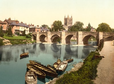 Herefordská katedrála a Wyl Bridge (ručně kolorovaná fotografie) od English School