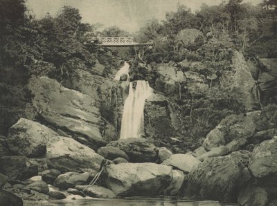 Inversnaid Falls, Loch Lomond (chromolitho) od English School