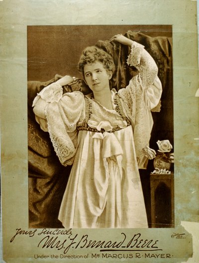 paní J Bernard Beere od English School