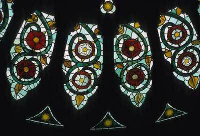 Růžové okno, detail od English School