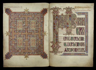 Evangelium svatého Jana; kobercový list a incipit, Cotton Nero D. IV, f.210v a f.211r z Lindisfarnských evangelií, 710-721 (pergamen) od English School