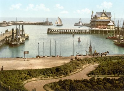 The Harbour, Lowestoft (ručně kolorovaná fotografie) od English School