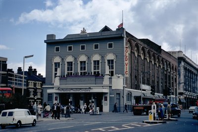 The Old Vic, The Cut od English School