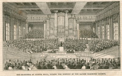 Orchestr v Exeter Hall, Londýn, během setkání Sacred Harmonic Society od English School