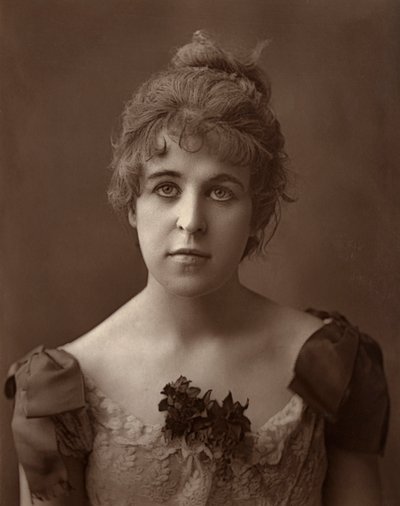 Miss Norreys , britská herečka, 1887 od Ernest Barraud