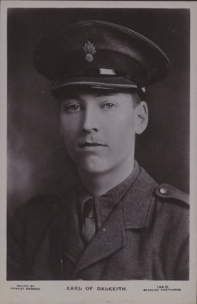 hrabě z Dalkeith (černobílá fotografie) od Ernest Brooks