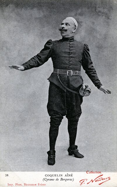 Constant Coquelin alias Coquelin aîné (1841 - 1909) v kostýmu Cyrana de Bergerac (čb foto) od Etienne Neurdein