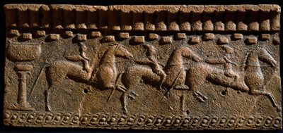 Etruské umění: vlysový dekor rytířů z architektonického souboru v Murlo. 6. století před naším letopočtem. Murlo, Antiquarium Municipal, Itálie od Etruscan