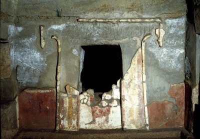 Etruská civilizace: vchod do hrobky Francois v nekropoli Ponte Rotto, 4. století před naším letopočtem. Vulci, Itálie od Etruscan