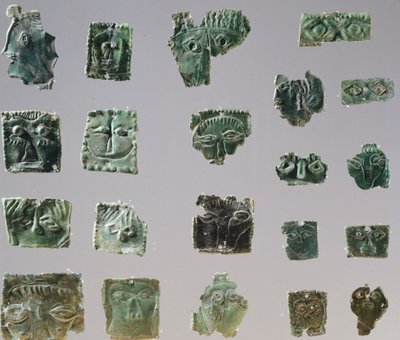 Ex-voto v bronzové desce zobrazující oči. Artefakty z objektů svatyně Reithia Este (Benátsko). Etruská civilizace, 5.–4. století před naším letopočtem. od Etruscan