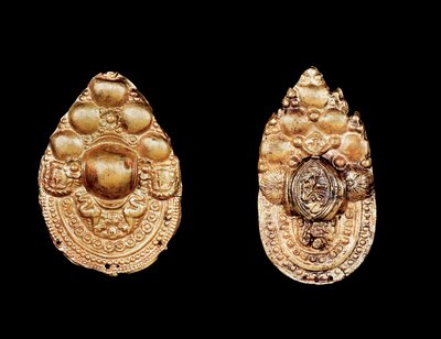 Etruské šperky: zlatá náušnice. od Etruscan Etruscan