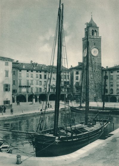 Přístav a Torre Apponale, Riva del Garda, Itálie, 1927 od Eugen Poppel