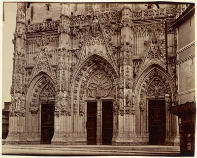 Abbeville, Saint-Vulfran od Eugène Atget