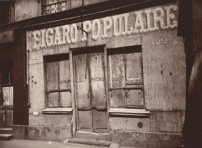 Le Figaro populaire, 122 Boulevard de la Villette (průčelí holičství, 122 Boulevard de la Villette) od Eugène Atget