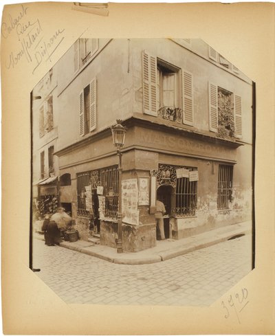 Stránka z alba "Documents for the History of Old Paris", c.1910 od Eugène Atget