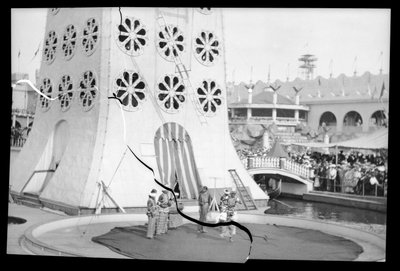 Luna Park, 1903 (dusičnan negativní) od Eugene Wemlinger