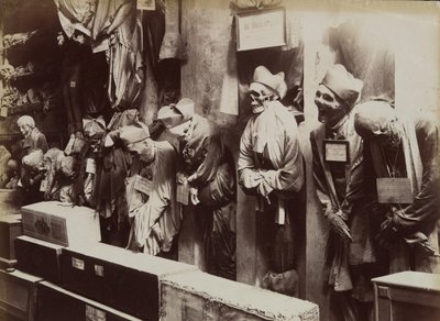 Katakomby, kapucínský klášter, Palermo, ca. 1895. od Eugenio Interguglielmi