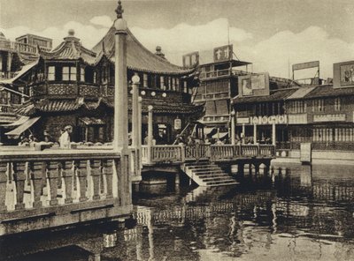 Čína, čajovna v Šanghaji (černobílá fotografie) od European Photographer
