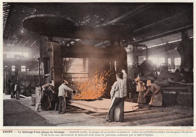 Krupp, Kutálení pancéřové desky (černobílá fotografie) od European Photographer