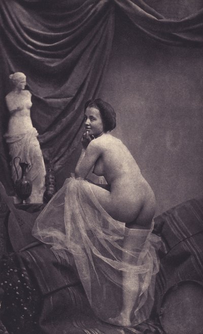 Druhý empírový akt (č/b fotografie) od European Photographer