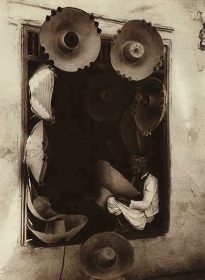 Tuniská tkalkyně klobouků (čb fotografie) od European Photographer