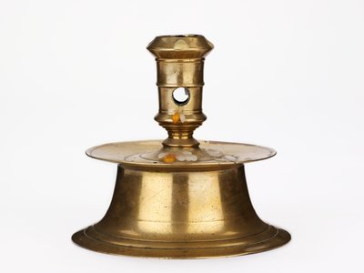 Capstan Candlestick, cca 1600 (mosaz) od European School