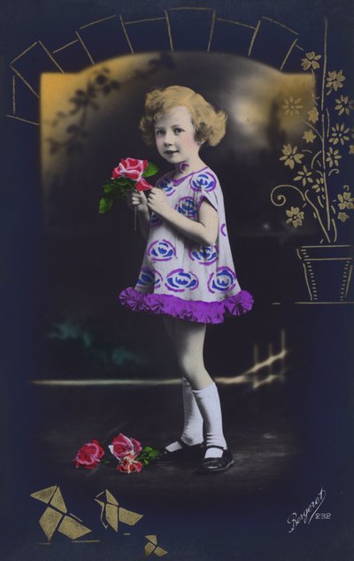 Mladá dívka s růžemi (barevná litografie) od European School