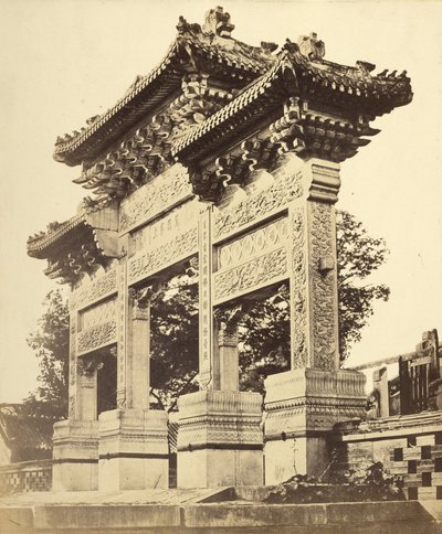 Oblouk v Lámově chrámu poblíž Pekingu od Felice Beato
