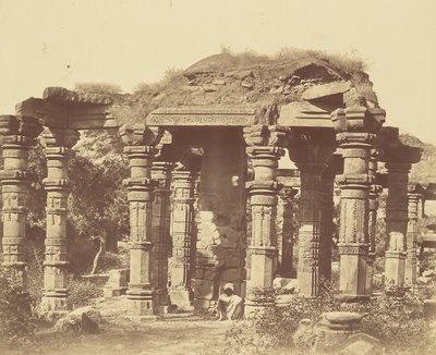 Exteriér hinduistického chrámu v Kootubu od Felice Beato