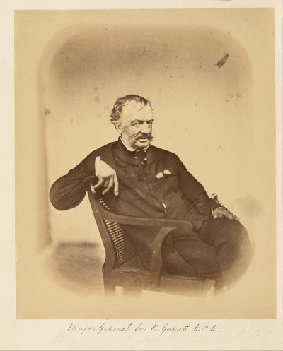 Generálmajor Sir R. Garrett, K.C.B. od Felice Beato