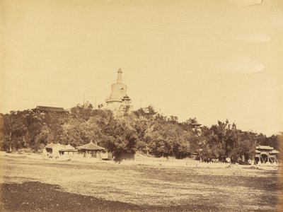 Velká pagoda na paláci císařské zimní zahrady, 29. října 1860 od Felice Beato