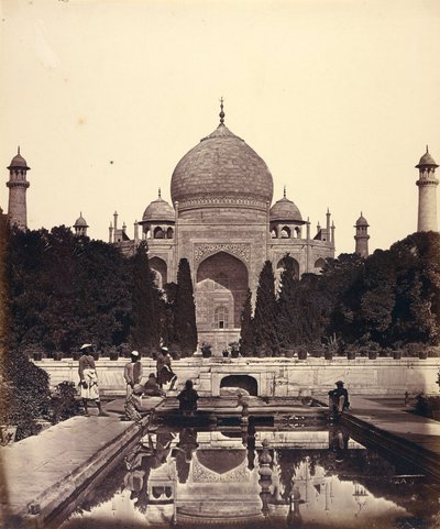 Taj Mahal s fontánami od Felice Beato
