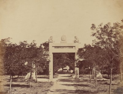 Hrobka u Palichianu, místo zahájení útoku 21. září 1860 od Felice Beato