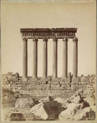 Baalbek - Sloupy Slunečního chrámu od Félix Bonfils
