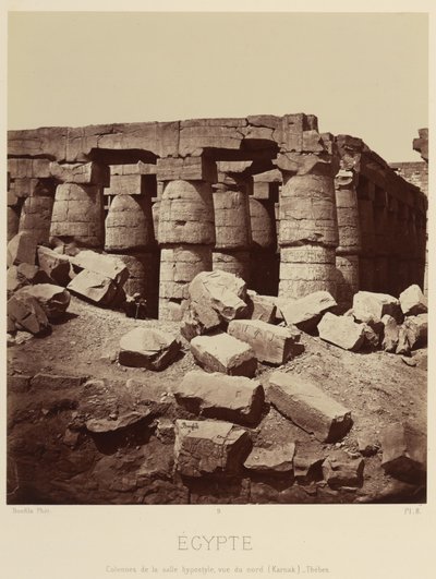 Sloupy hypostylové síně, pohled ze severu. [Karnak, Théby] od Félix Bonfils