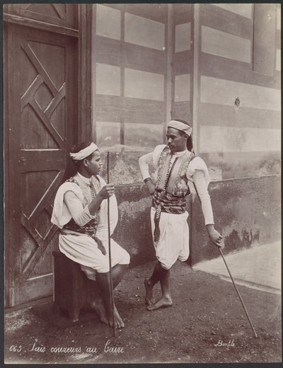 Saïsští běžci v Káhiře od Félix Bonfils