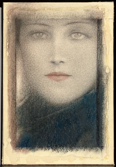 Hlava ženy, kolem roku 1910 od Fernand Khnopff