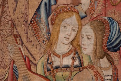 Vlámský gobelín. Série Historie Davida a Batšeby. Prorok Nathan kárá krále Davida (El profeta Natán reprende a David). Třetí panel série. Anonymní model. Neznámá výroba, Brusel. 1505. Látka Zlato, hedvábí a vlna. od Flemish School