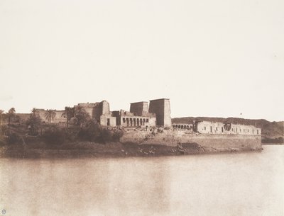 Ostrov Fileh Philæ, Celkový pohled pořízený od severozápadu v bodě A, 1851-52. od Félix Teynard