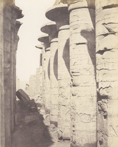 Karnak Théby, Palác - Sloupová síň - Centrální kolonáda Pohled z ..., 1851-52, tištěno 1853-54. od Félix Teynard
