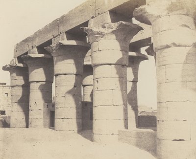 Louksor Thèbes. Construction Centrale - Grande Colonnade, 1851-52, tištěno 1853-54. od Félix Teynard