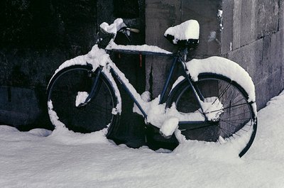 Cyklistika na sněhu, Florencie od Fosco Maraini